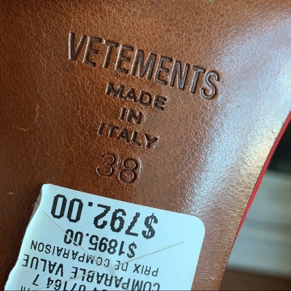 VETEMENTS EIFFEL Tower Sandals - Picture 10 of 16